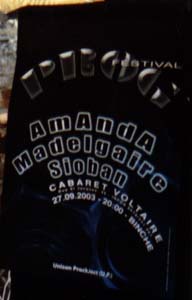 Madelgaire en concert à Binche le 27/09/2003. 